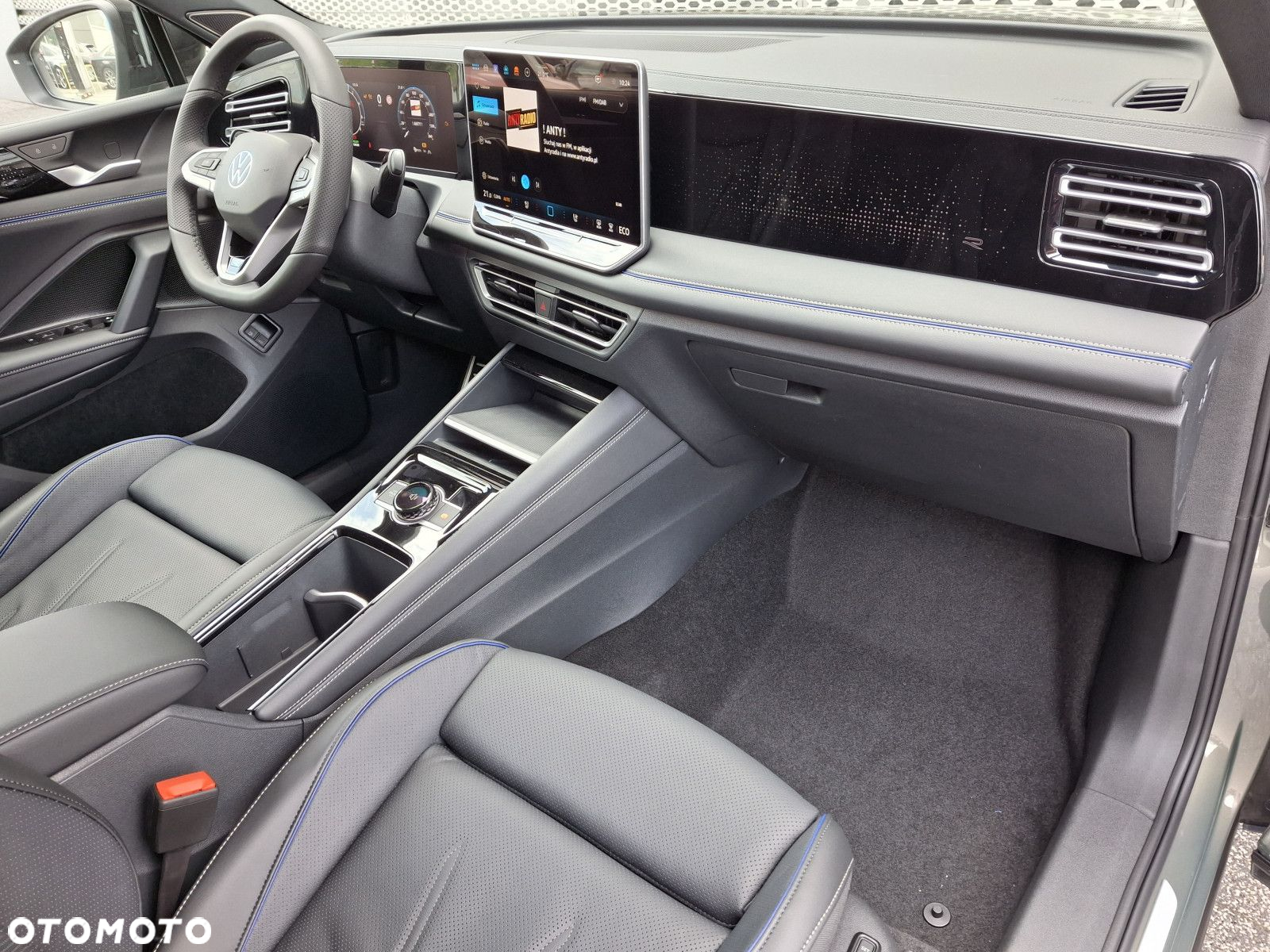 Volkswagen Tiguan 1.5 eHybrid PHEV R-Line Plus DSG - 16