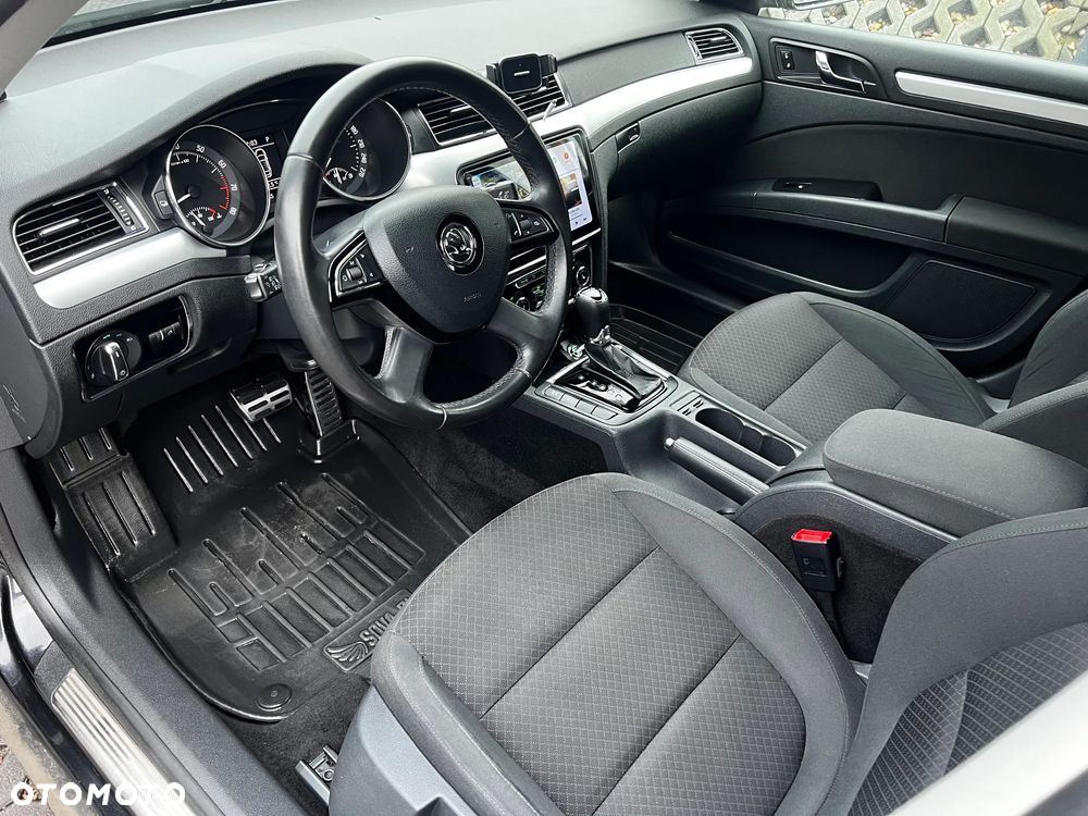 Skoda Superb 1.8 TSI DSG Ambition - 6