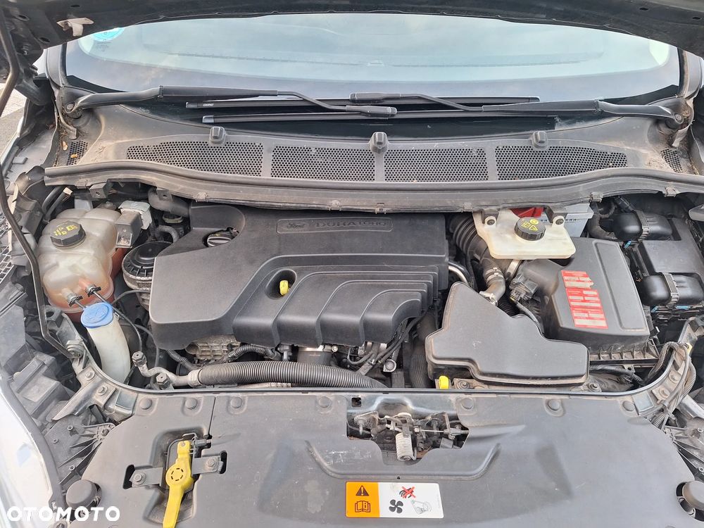 Ford Galaxy - 32