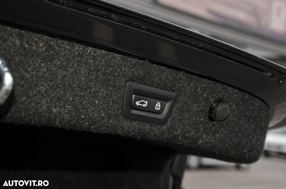 BMW Seria 5 530d xDrive Aut. Sport Line - 15