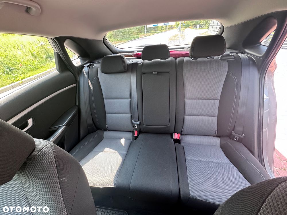 Hyundai i30 1.6 Comfort - 17