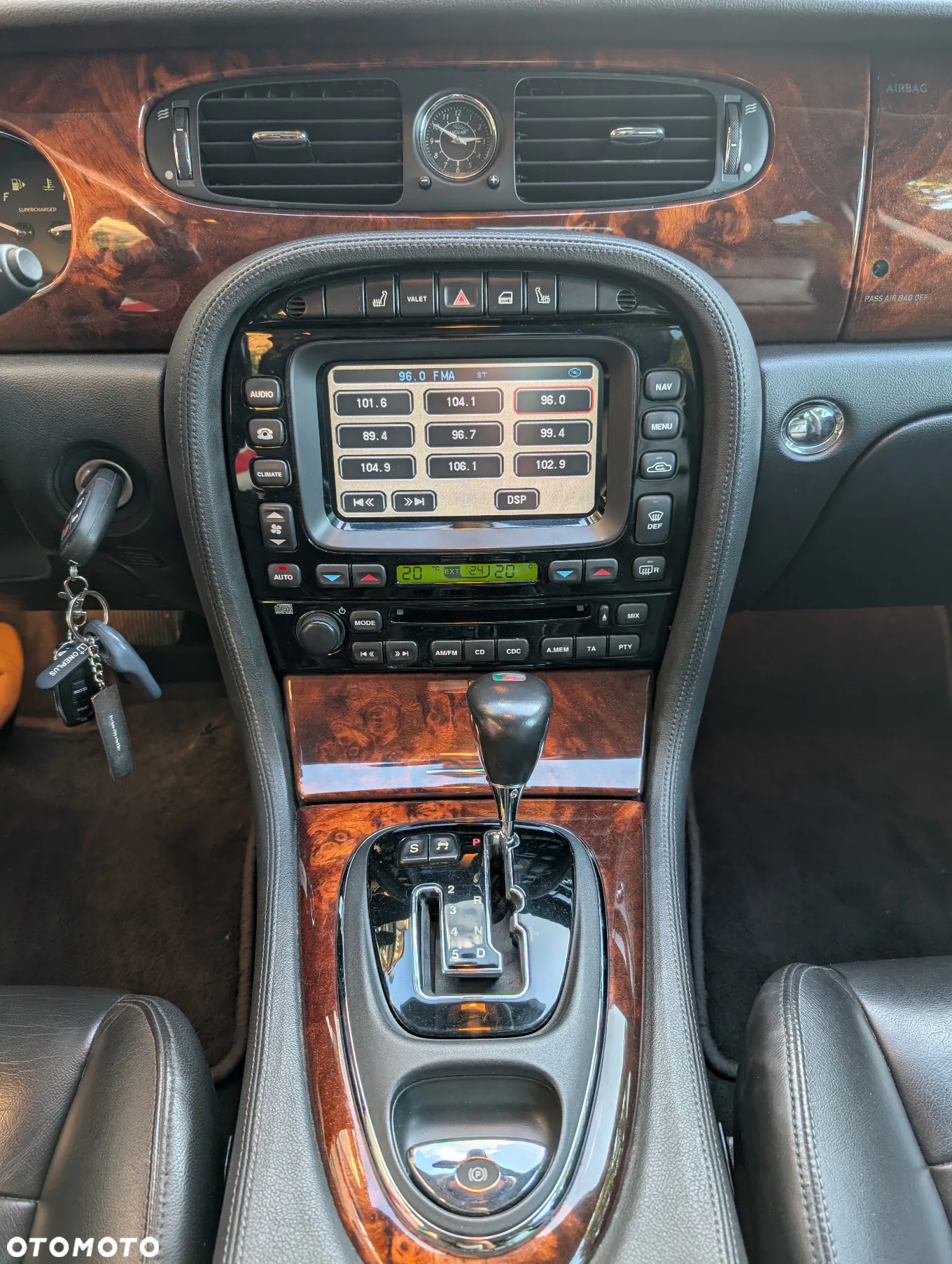 Jaguar XJR 4.2 - 38