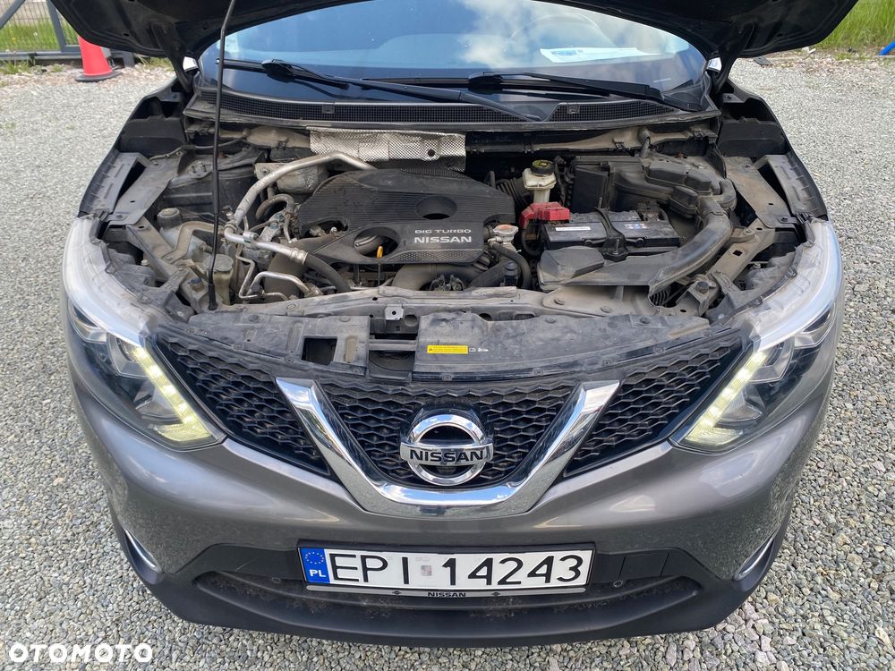 Nissan Qashqai 1.6 DIG-T N-Connecta - 17