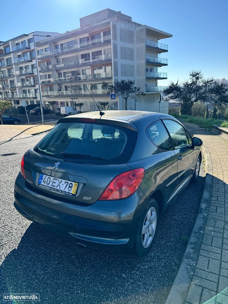 Peugeot 207 1.4 16V Sport - 2