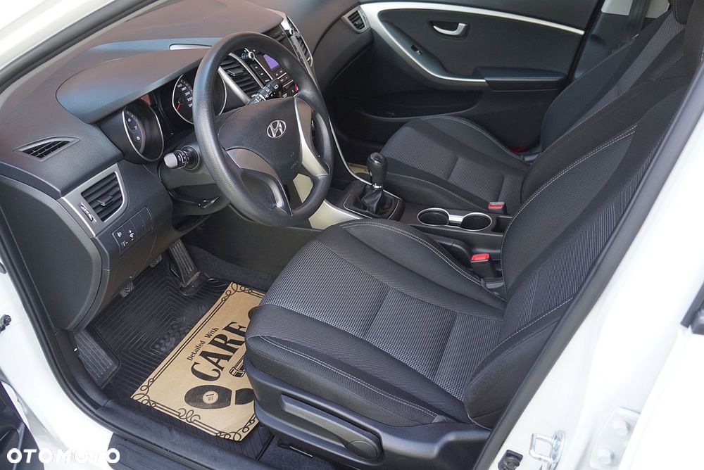 Hyundai i30 - 12