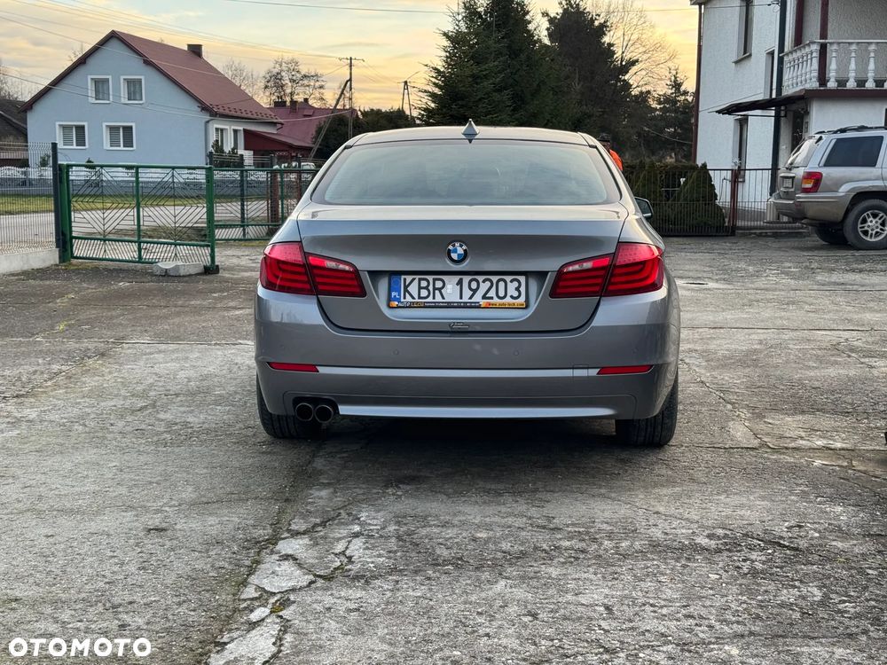 BMW Seria 5 520d - 3
