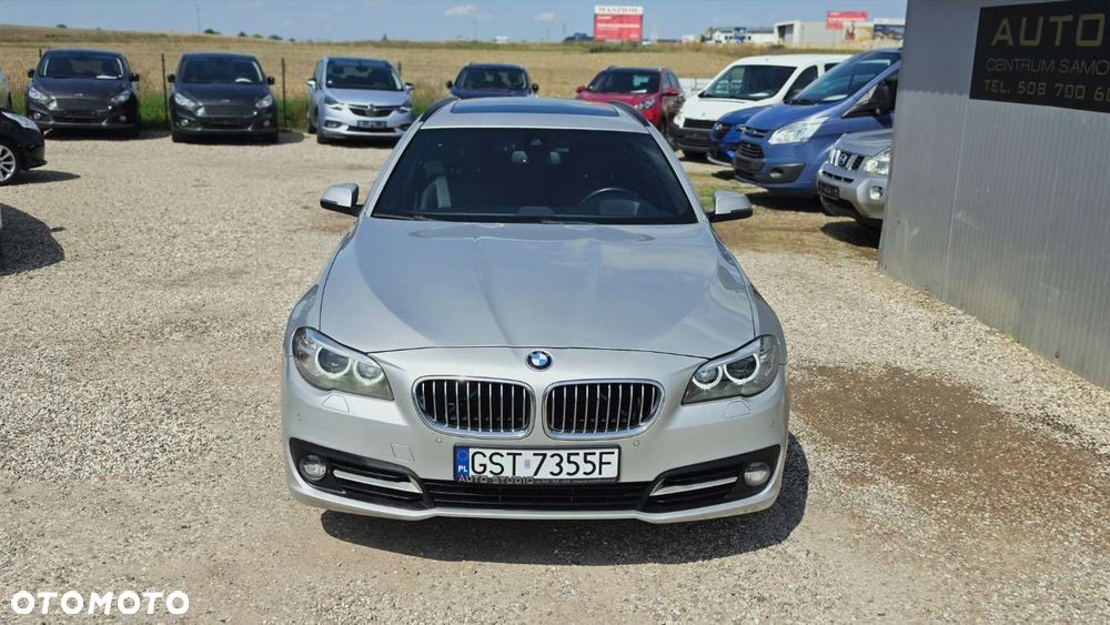BMW Seria 5 520d xDrive - 33