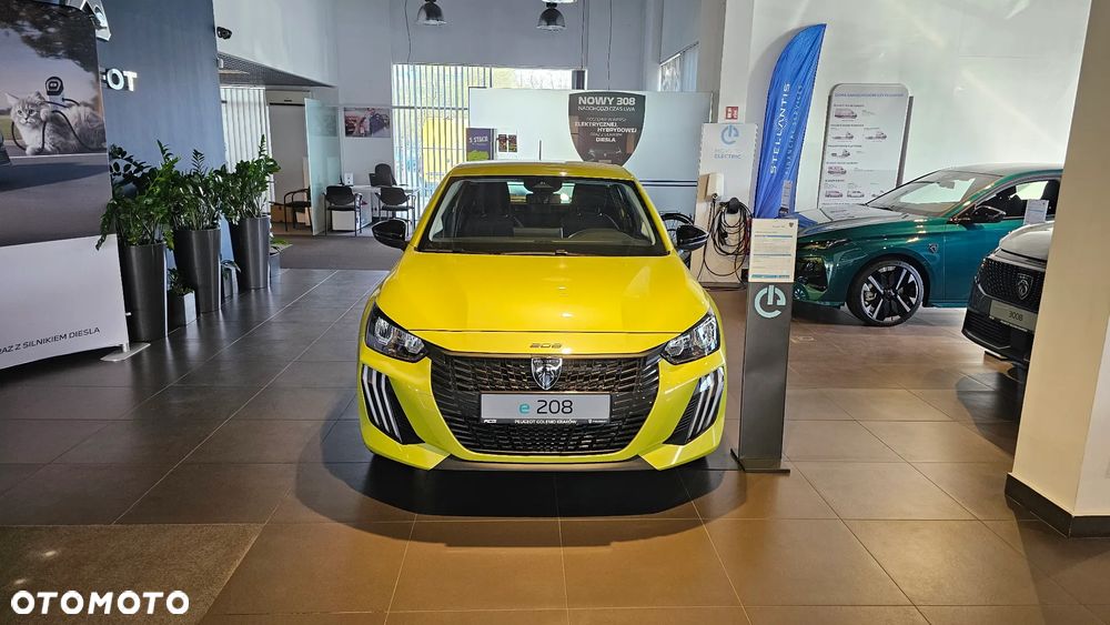 Peugeot 208 Allure - 2