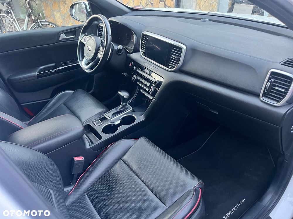 Kia Sportage 2,0 CRDI AWD GT Line - 27
