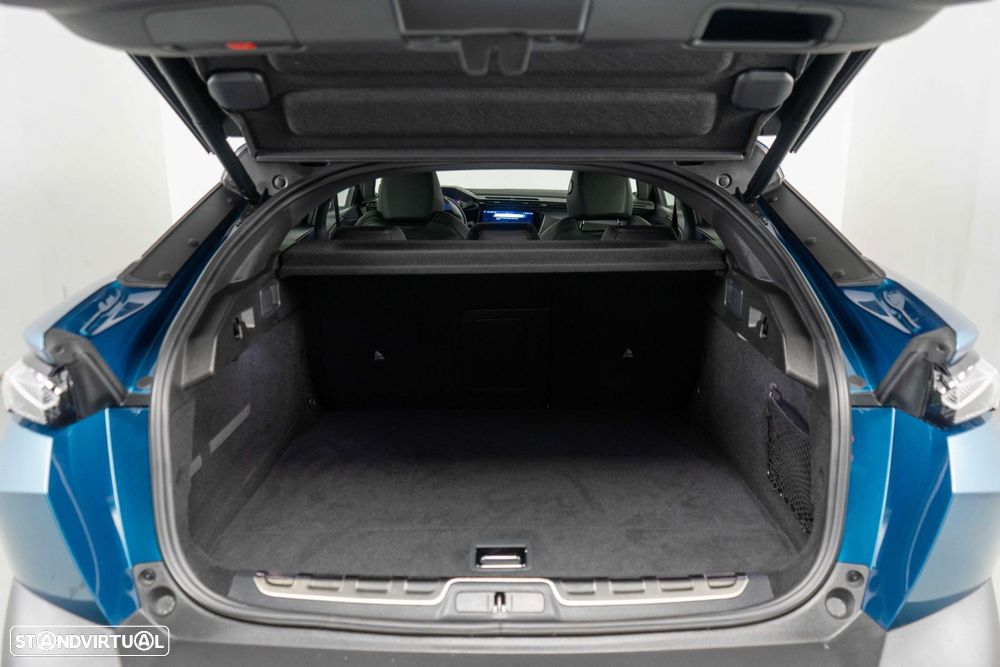 Peugeot 408 1.6 Hybrid GT e-EAT8 - 15
