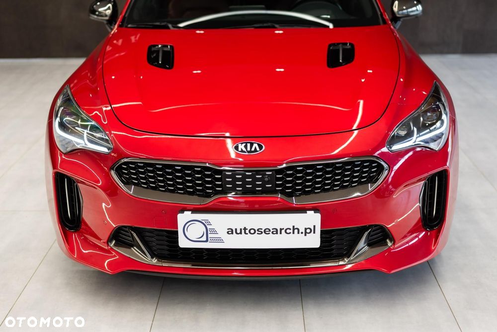Kia Stinger 3.3 T-GDI V6 GT Prestige Line AWD - 40