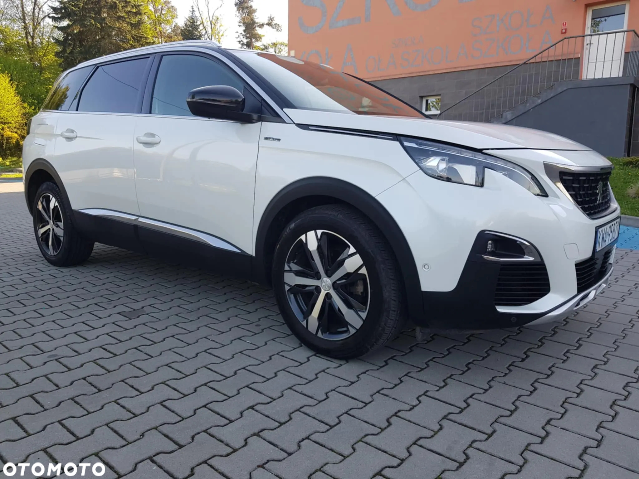 Peugeot 5008 - 10