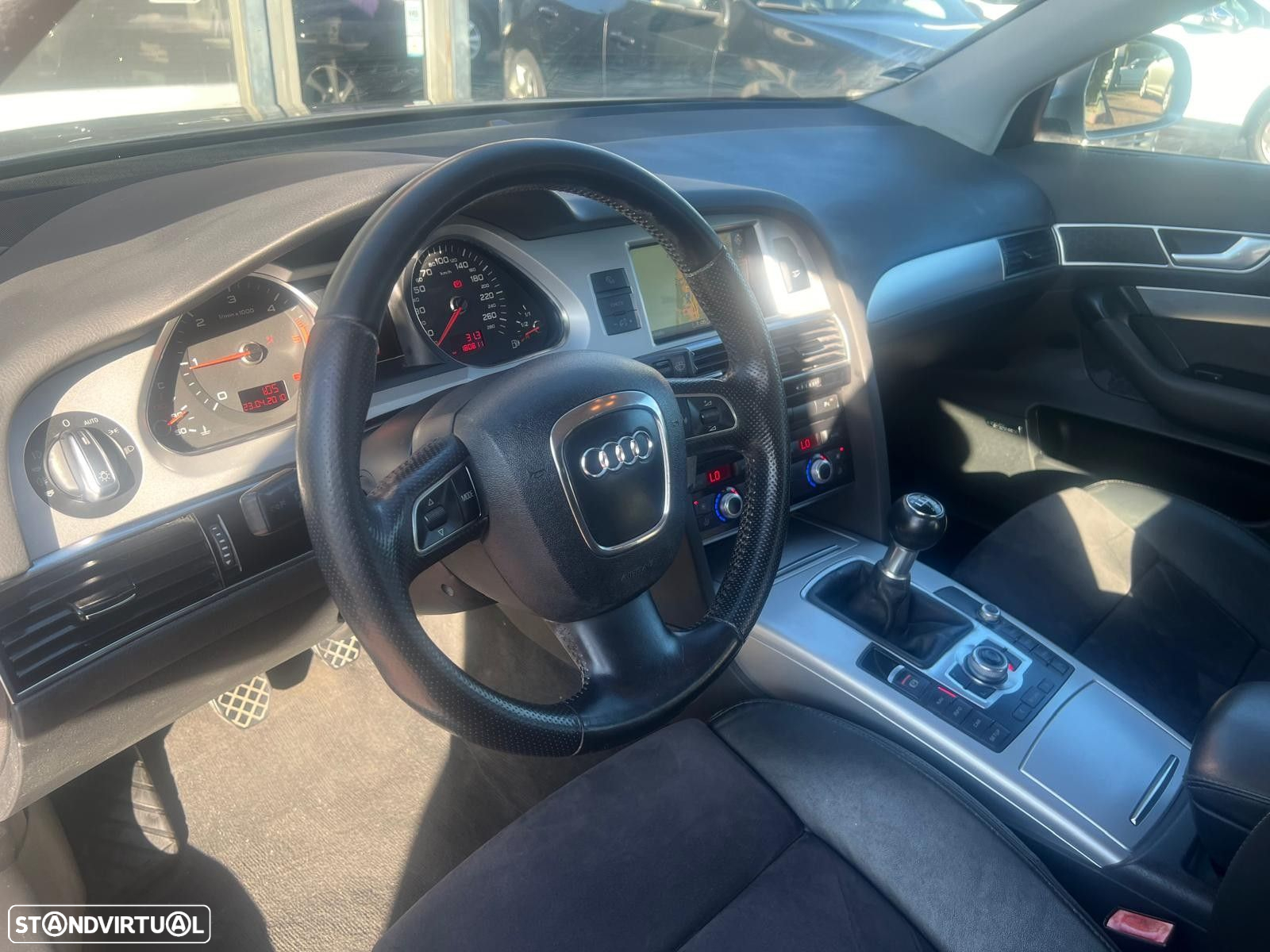Audi A6 2.0 TDi S-line - 32