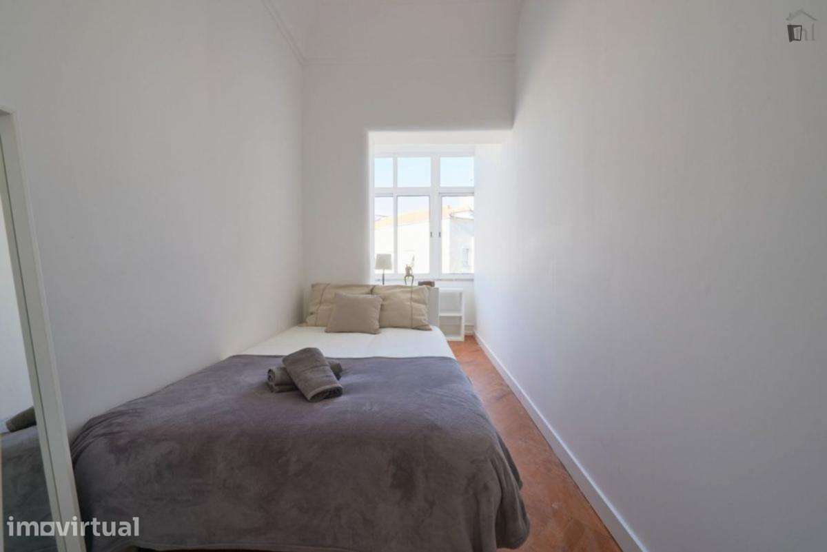 Quarto - localizado em Alameda Lisbon - Grande imagem: 2/11