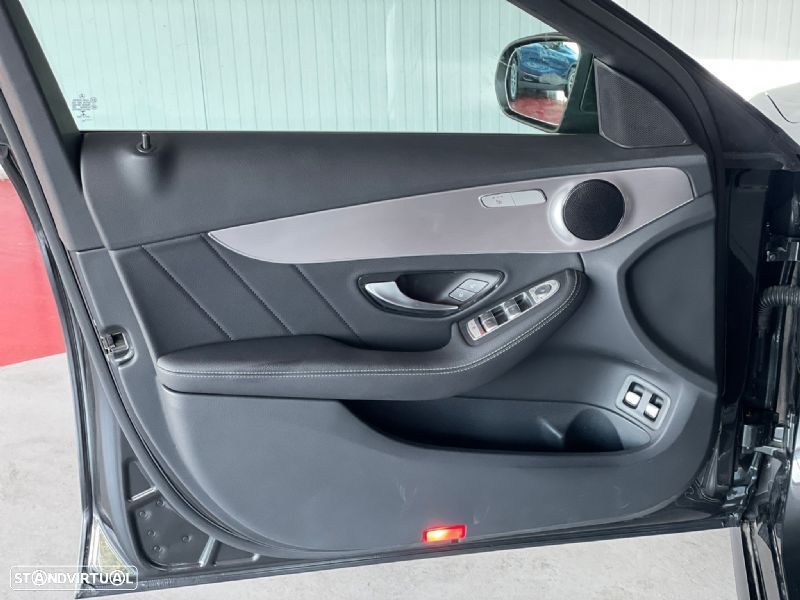 Mercedes-Benz C 300 - 20
