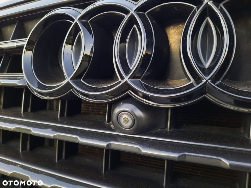 Audi Q7 - 12