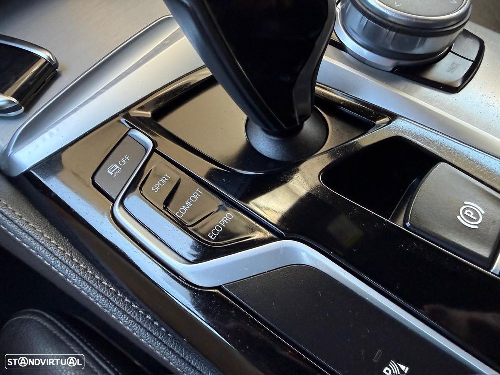 BMW 520 d Line Luxury Auto - 15