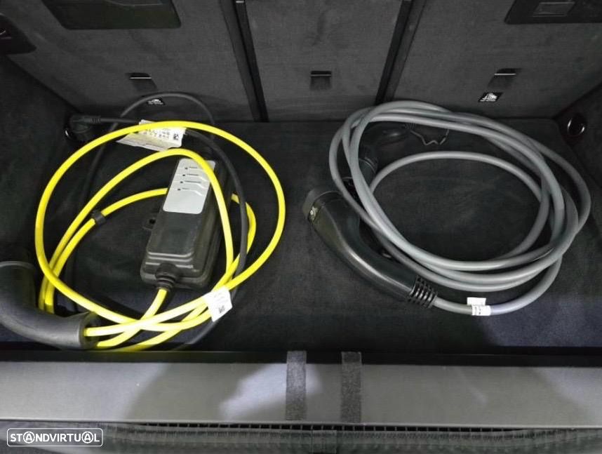 BMW 320 e Pack 50 anos M Auto - 16