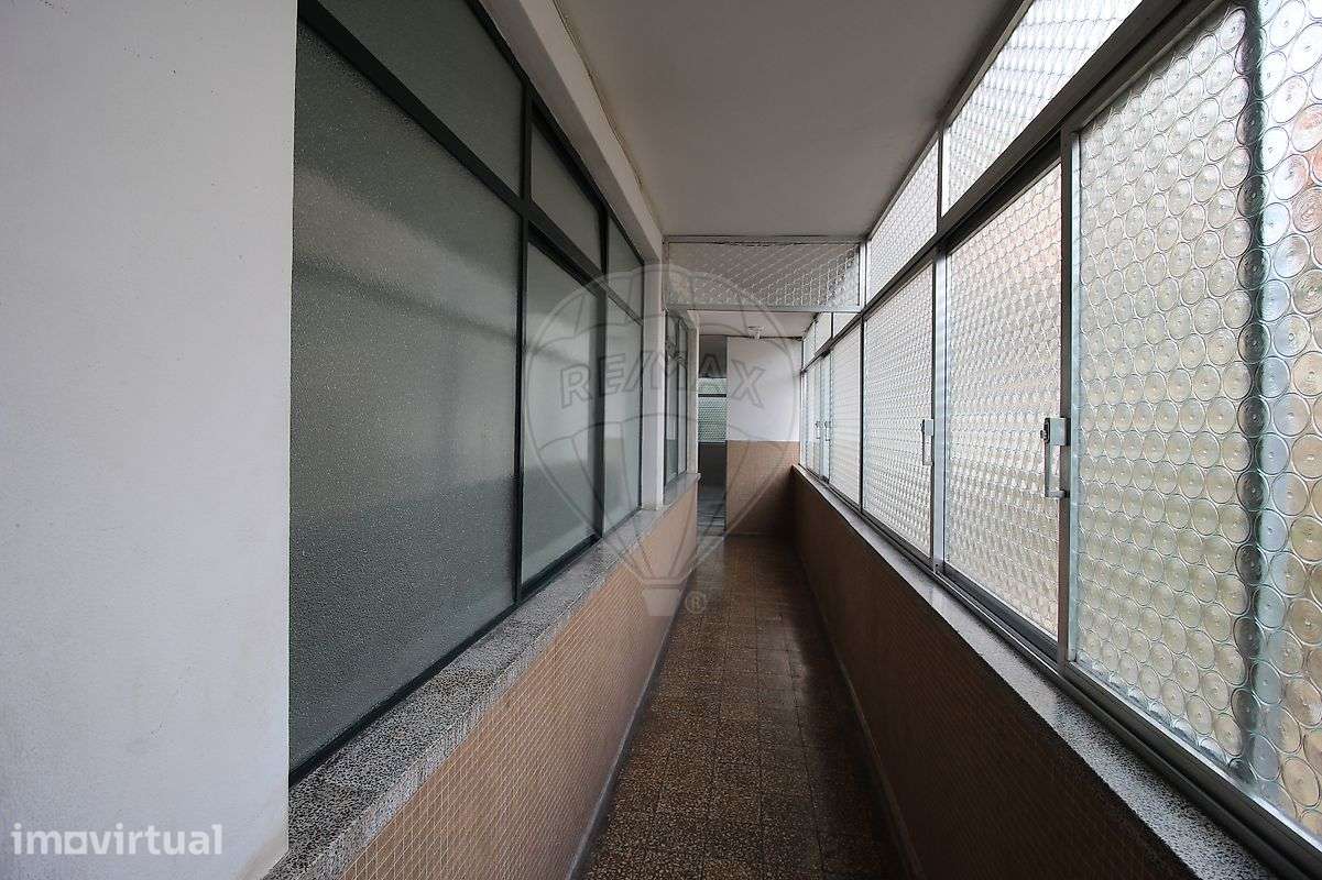Apartamento T1 para arrendamento - Grande imagem: 3/12