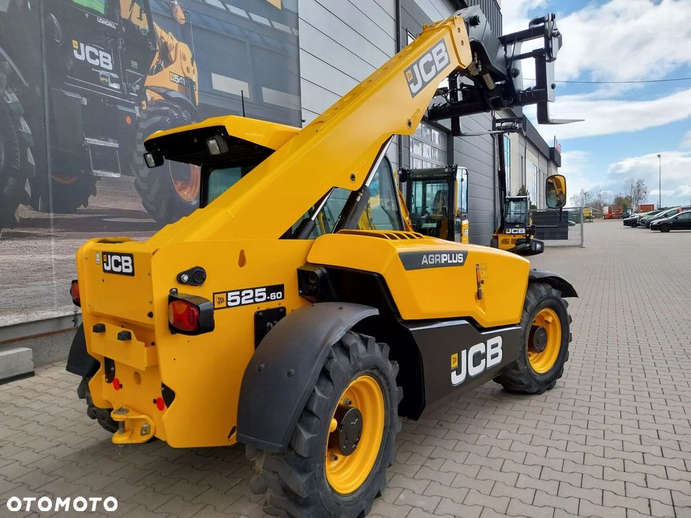 JCB 525-60 Agri Plus - 18