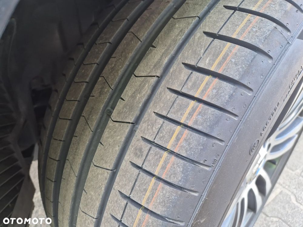 BMW X6 xDriveM50d - 21