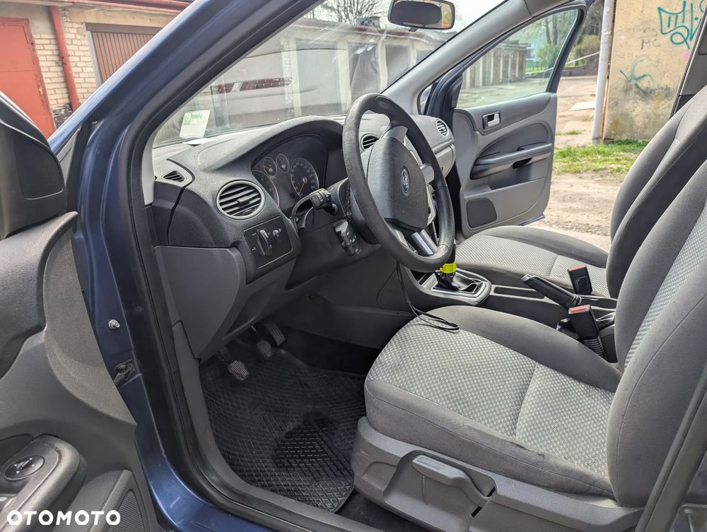Ford Focus - 15