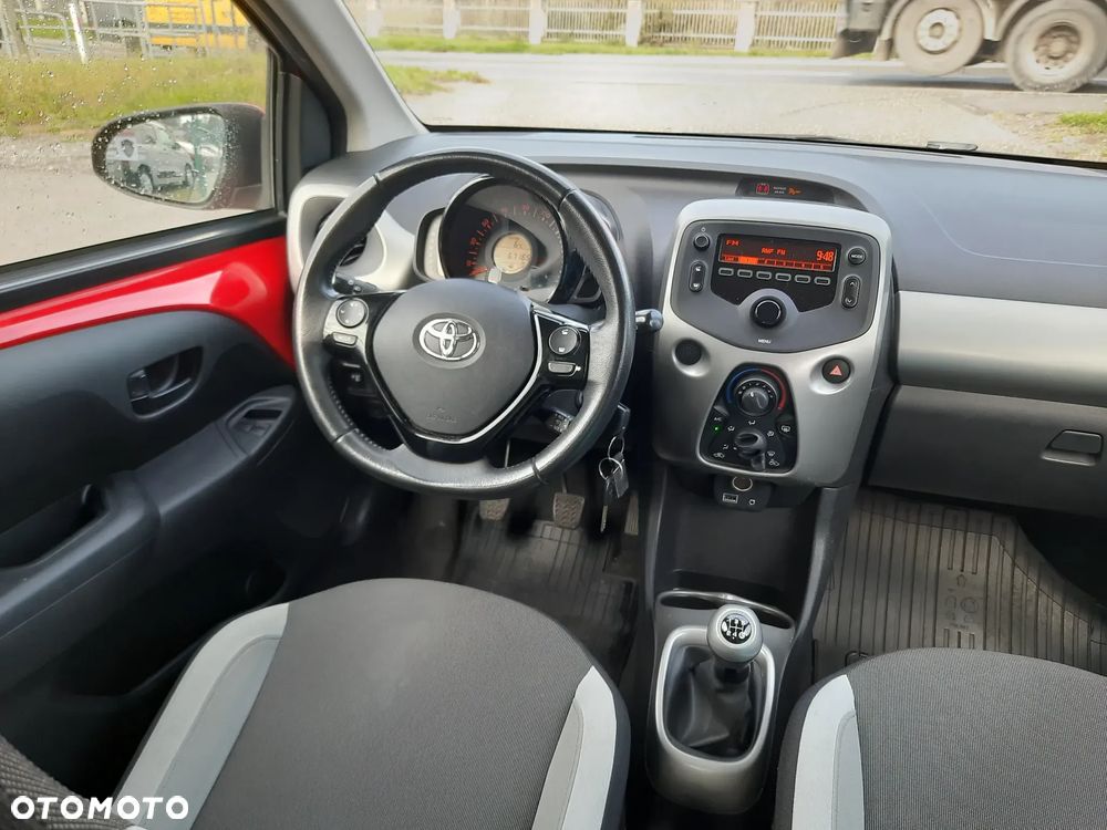 Toyota Aygo 1.0 VVT-i Sprint EU6 - 18
