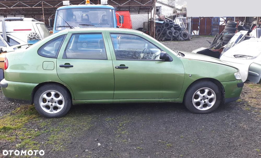 SEAT IBIZA II CORDOBA VARIO FL Lift 96-02 Drzwi Błotnik silnik koła - 16