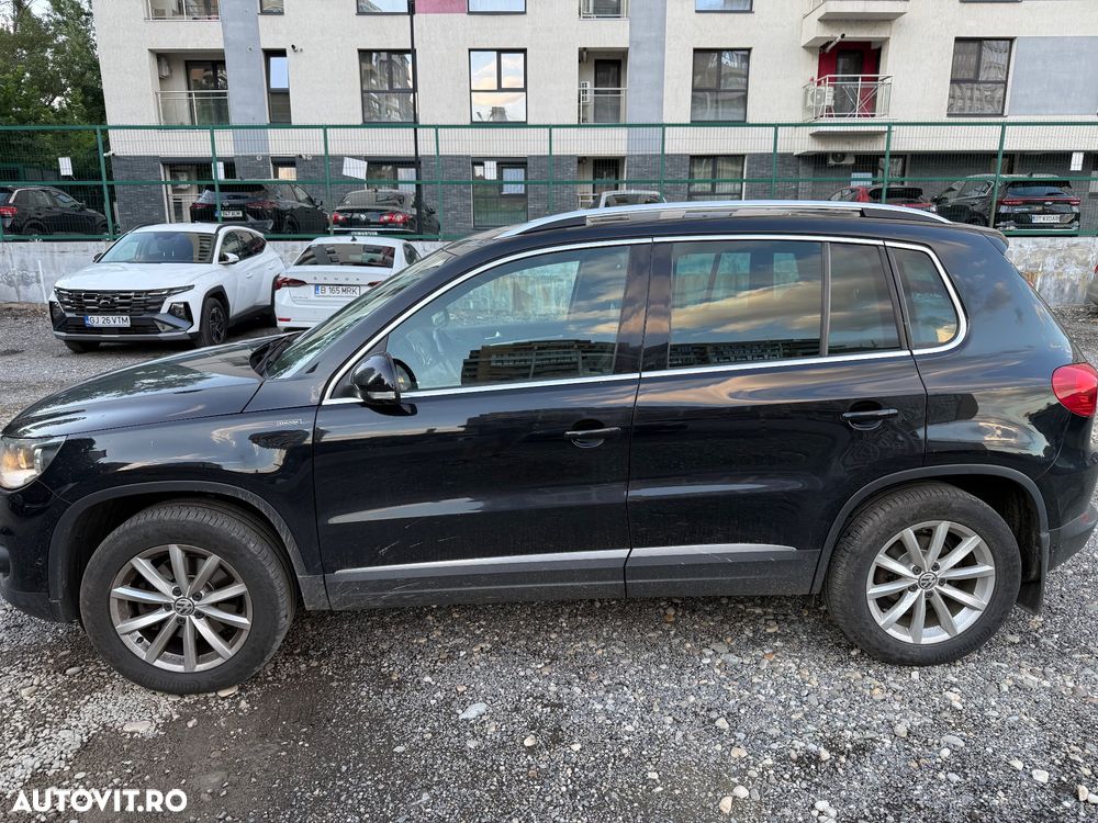Volkswagen Tiguan 2.0 TDI 4Motion DSG Sport & Style - 11