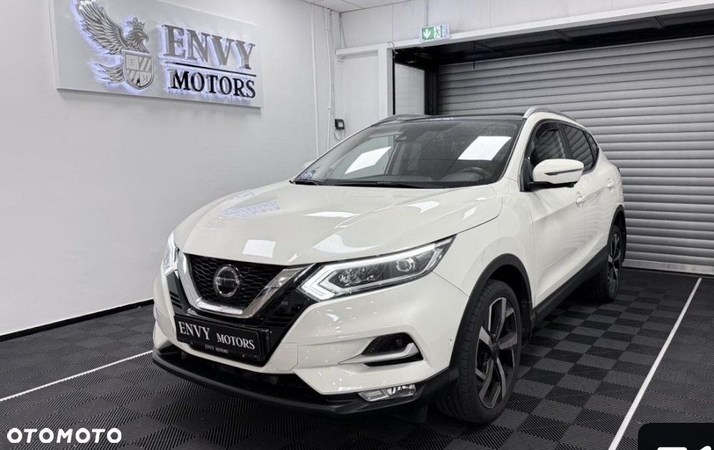 Nissan Qashqai 1.3 DIG-T Tekna - 1