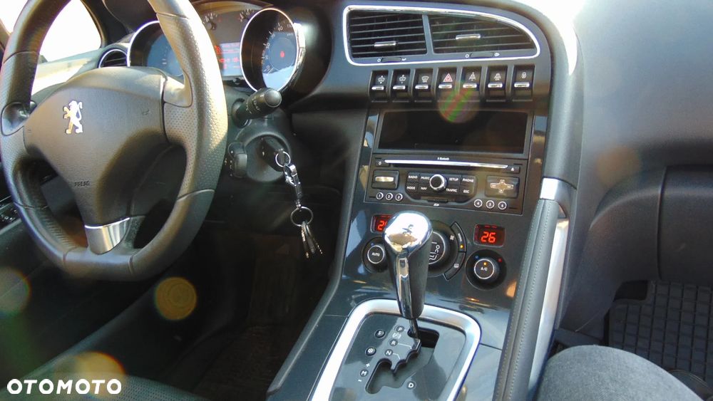 Peugeot 3008 HDi FAP 165 Automatik Business-Line - 18