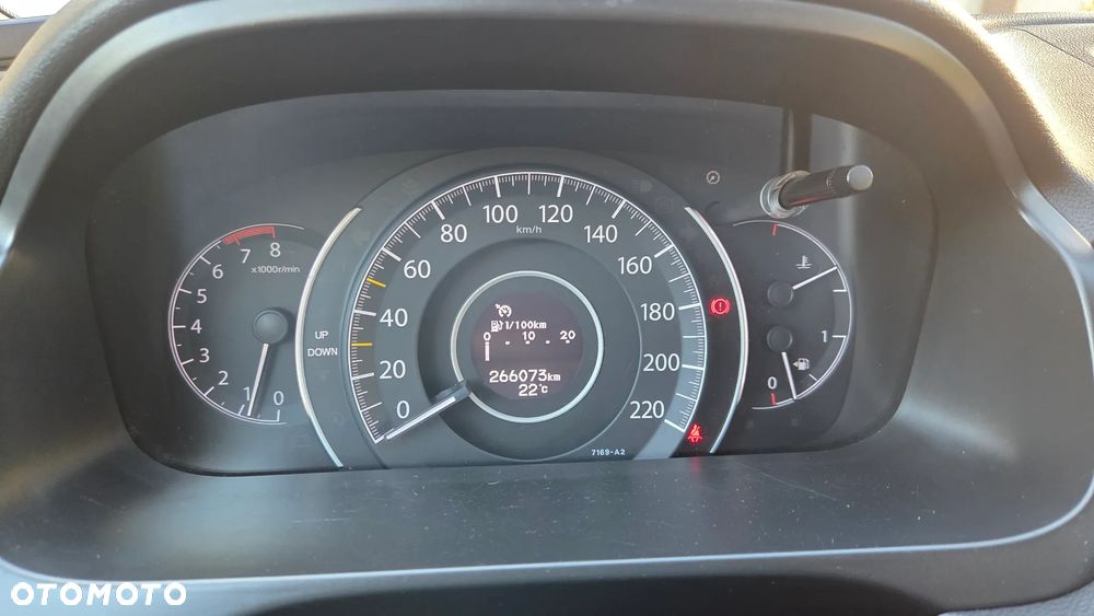 Honda CR-V - 13