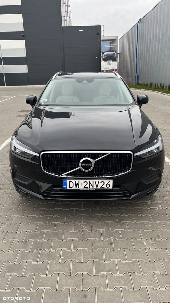 Volvo XC 60 B4 B Momentum Pro - 2