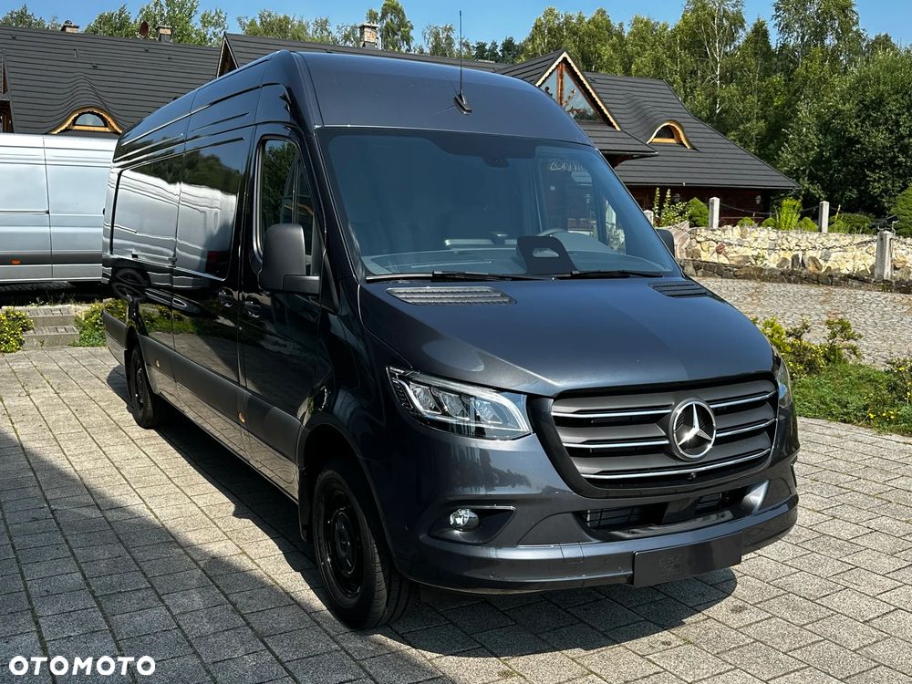 Mercedes-Benz Sprinter - 5