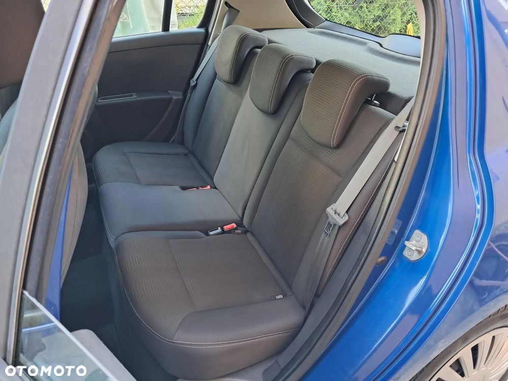 Renault Clio - 16