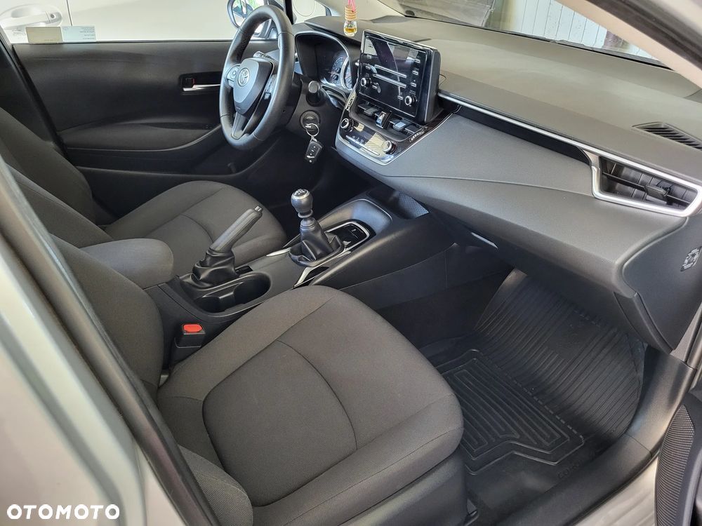 Toyota Corolla 1.6 Active - 17