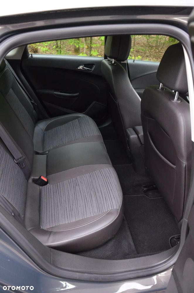 Opel Astra 1.6 ENERGY - 17
