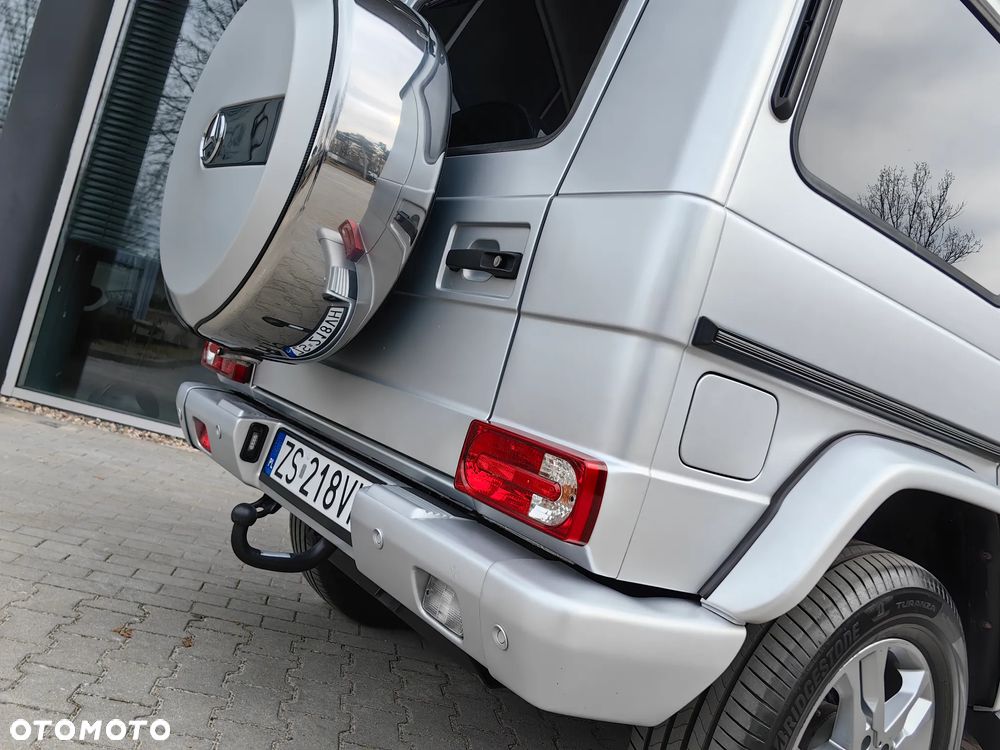 Mercedes-Benz Klasa G 350 BlueTec L - 36