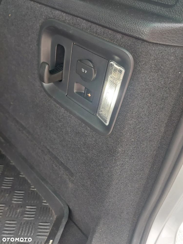 Volkswagen Sharan - 15