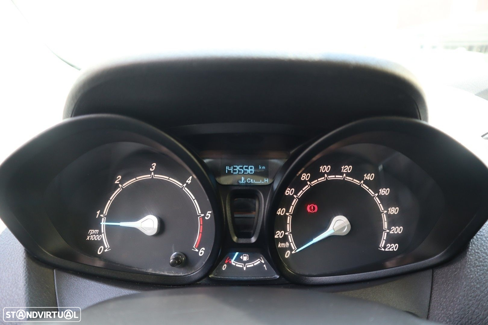 Ford Transit Courier 1.5 TDCi Trend - 17