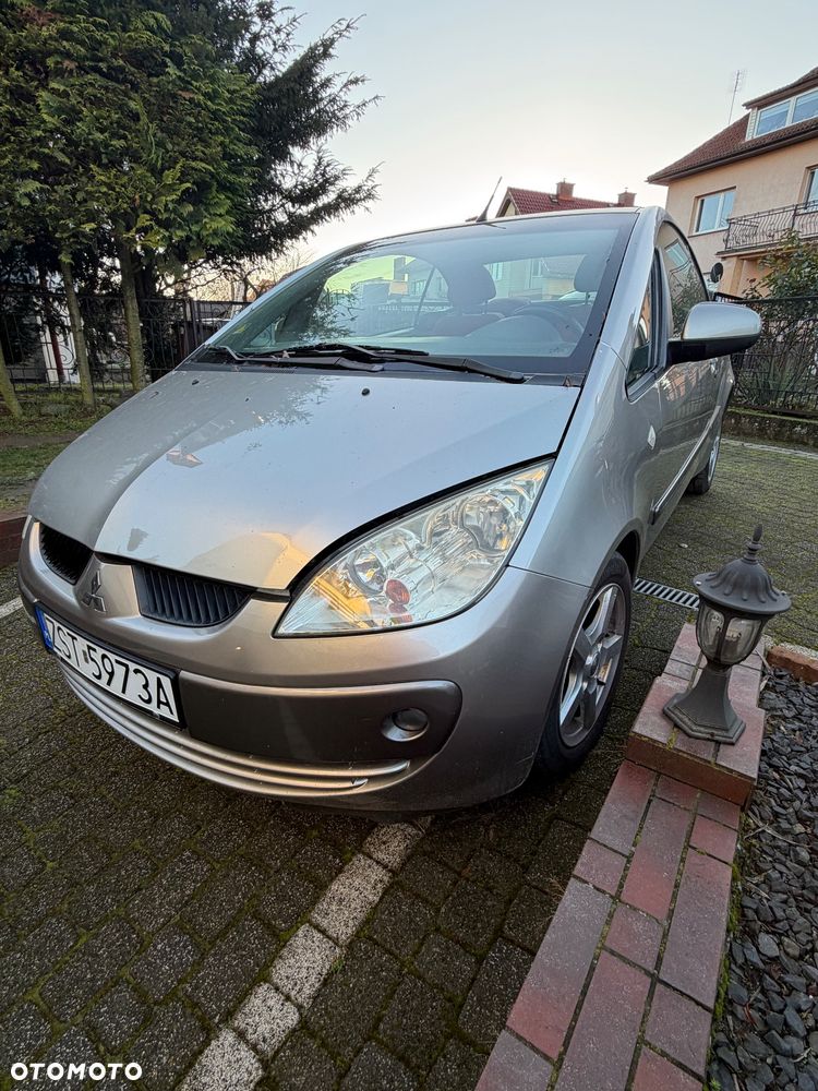 Mitsubishi Colt - 5