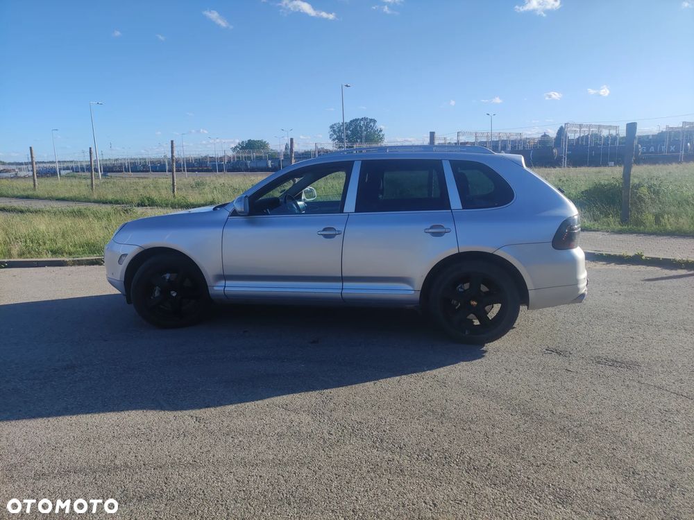 Porsche Cayenne - 13