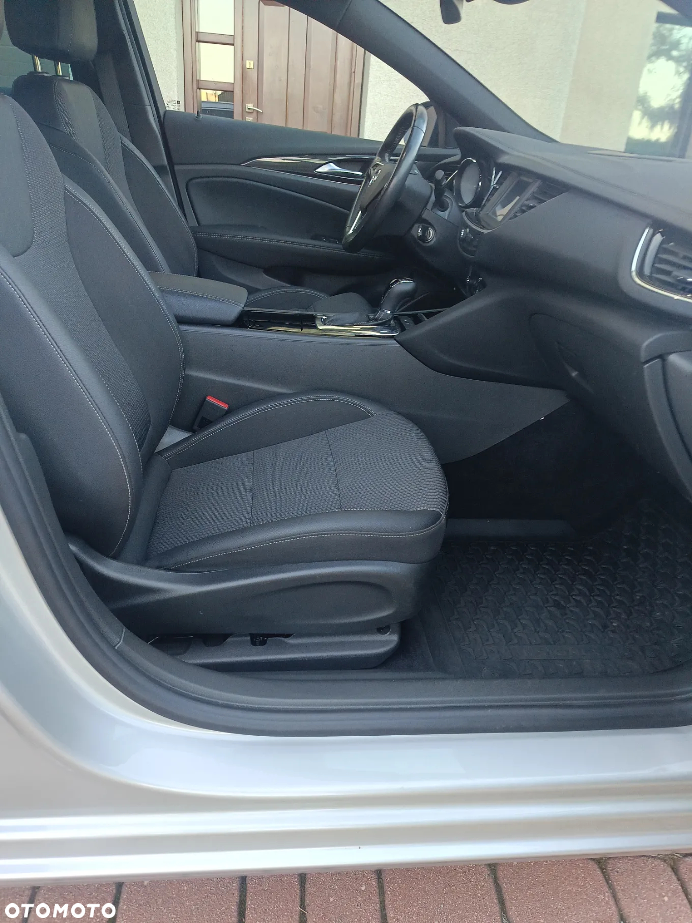 Opel Insignia - 9