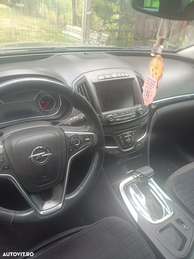 Opel Insignia 2.0 CDTi 4x4 Automatik Sport - 9