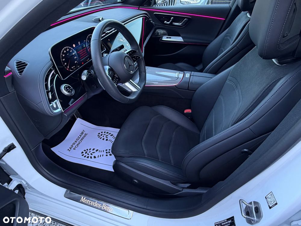 Mercedes-Benz Klasa E 220 d 4Matic 9G-TRONIC - 26