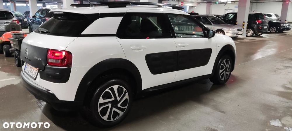 Citroën C4 Cactus 1.2 PureTech Shine EU6 - 12