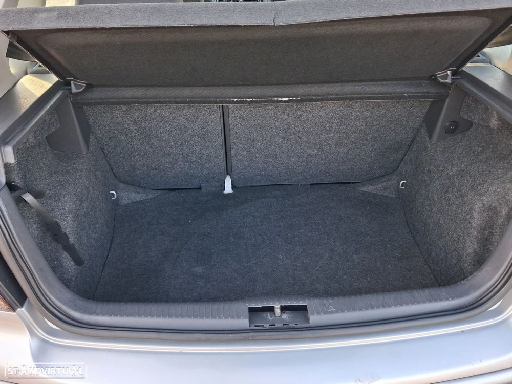 VW Polo 1.2 Trendline - 18