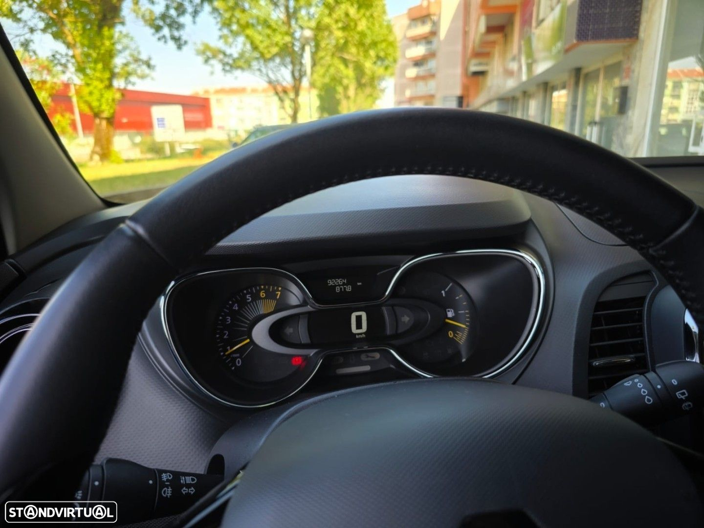 Renault Captur 0.9 TCE Exclusive - 22