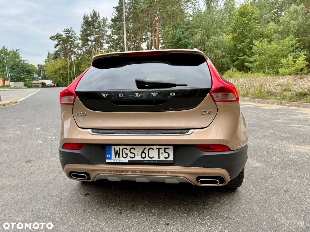 Volvo V40 D4 Drive-E Summum - 4