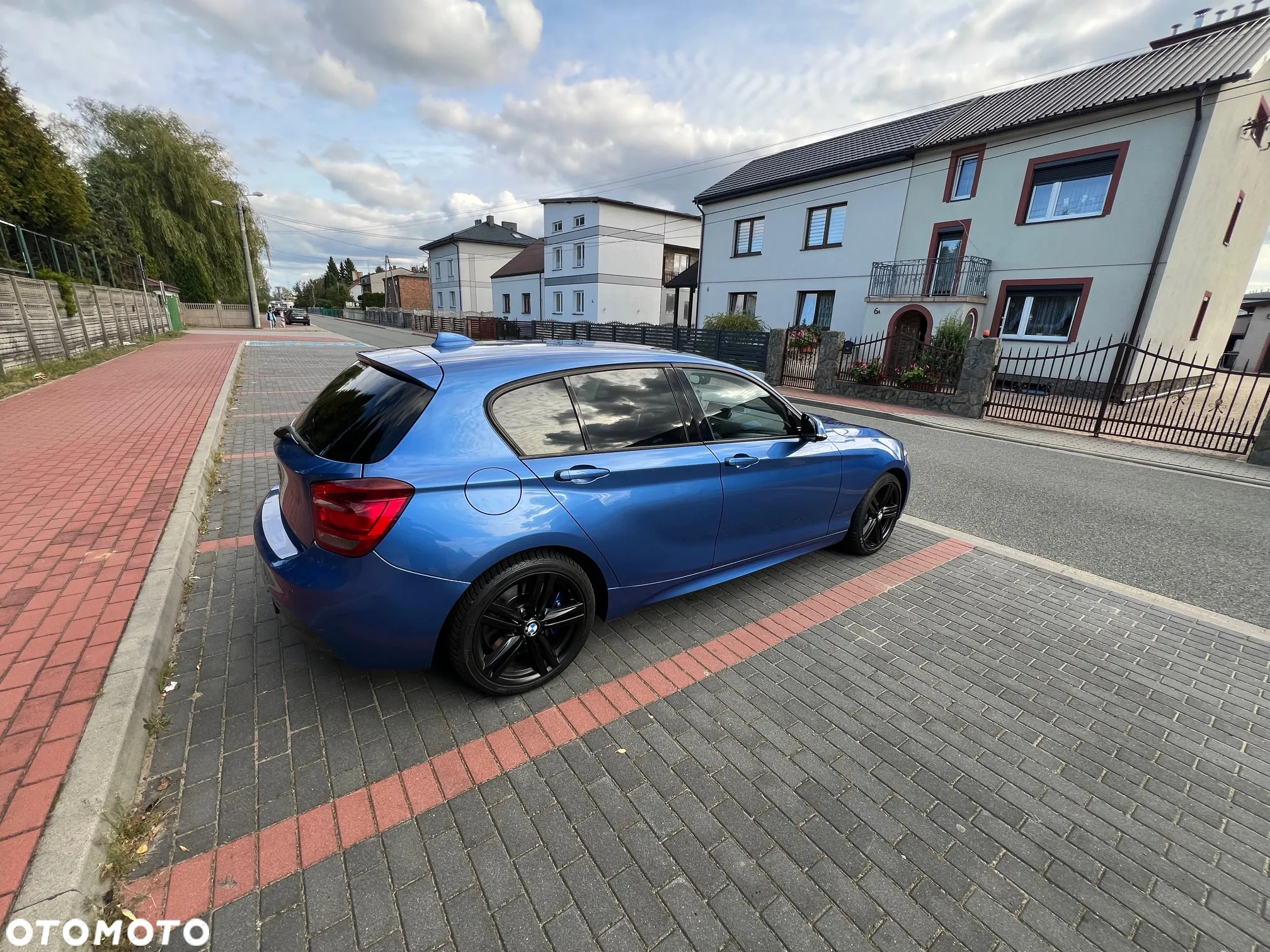BMW Seria 1 120d xDrive - 17